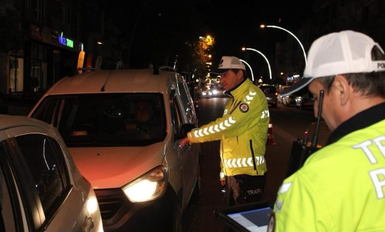 gonende arac sayisi artiyor 5f28cac68410 |