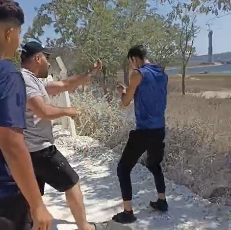 Hafriyat kamyonu sürücüsünden yabancı uyruklu vatandaşa tehdit iddiası 1 hafriyat kamyonu surucusunden yabanci uyruklu vatandasa tehdit iddiasi 0f78bf8c57a2 |