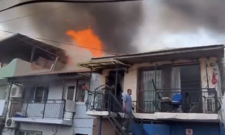 hurdalik yangini buyudu evler kule dondu 1f067588d785 |