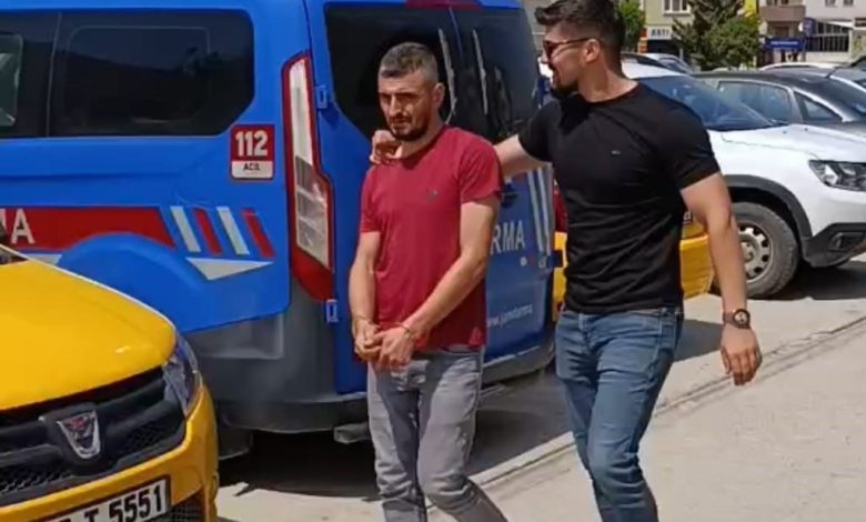 İnegöl’de uyuşturucu operasyonu: 1 tutuklama 1 inegolde uyusturucu operasyonu 1 tutuklama f4b503eb4fbe |