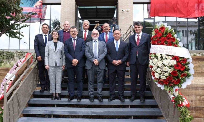 is bankasi itu deprem arastirma merkezi matam acildi dfa8f3eedace |