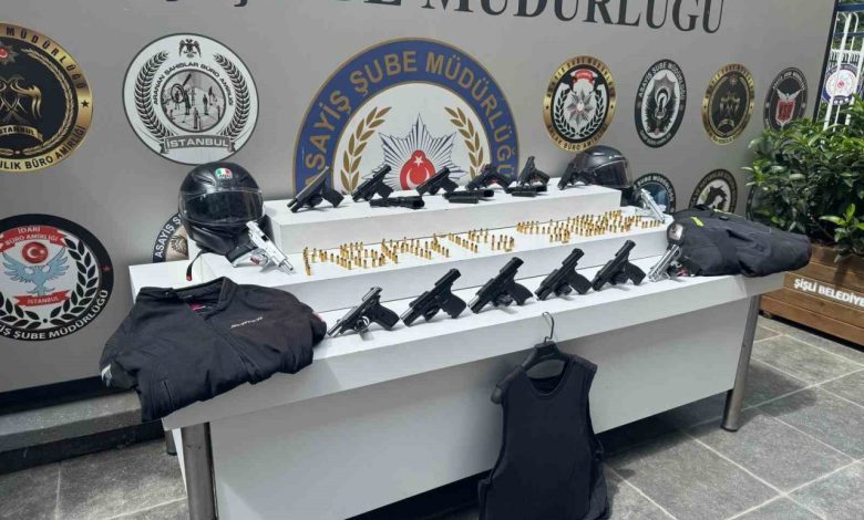 İstanbul’da 10 ilçede suç çetelerine eş zamanlı operasyon düzenlendi: 29 şüpheli yakalandı 1 istanbulda 10 ilcede suc cetelerine es zamanli operasyon duzenlendi 29 supheli yakalandi 8d4d04a75401 |