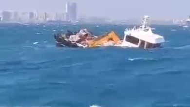 istanbulda kuvvetli firtinada gemi batti 4 kisi kurtarildi 5560fc330db6 |