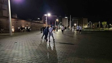 istanbulda simsekler geceyi aydinlatti 58752f1aad2a |