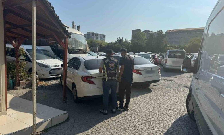 İstanbul’da trafiği tehlikeli hareketler yapan şahıslar yakalandı 1 istanbulda trafigi tehlikeli hareketler yapan sahislar yakalandi ae24bbf882e6 |