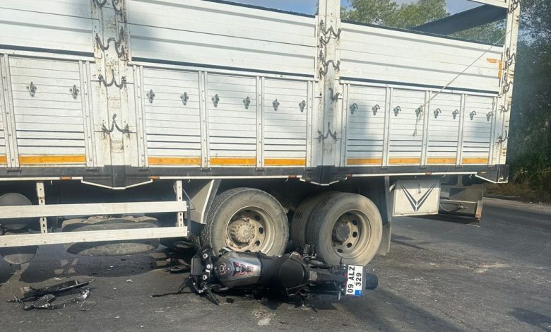 İzmir’de motosiklet sürücüsü genç, kaza kurbanı 1 izmirde motosiklet surucusu genc kaza kurbani b0df6855c339 |