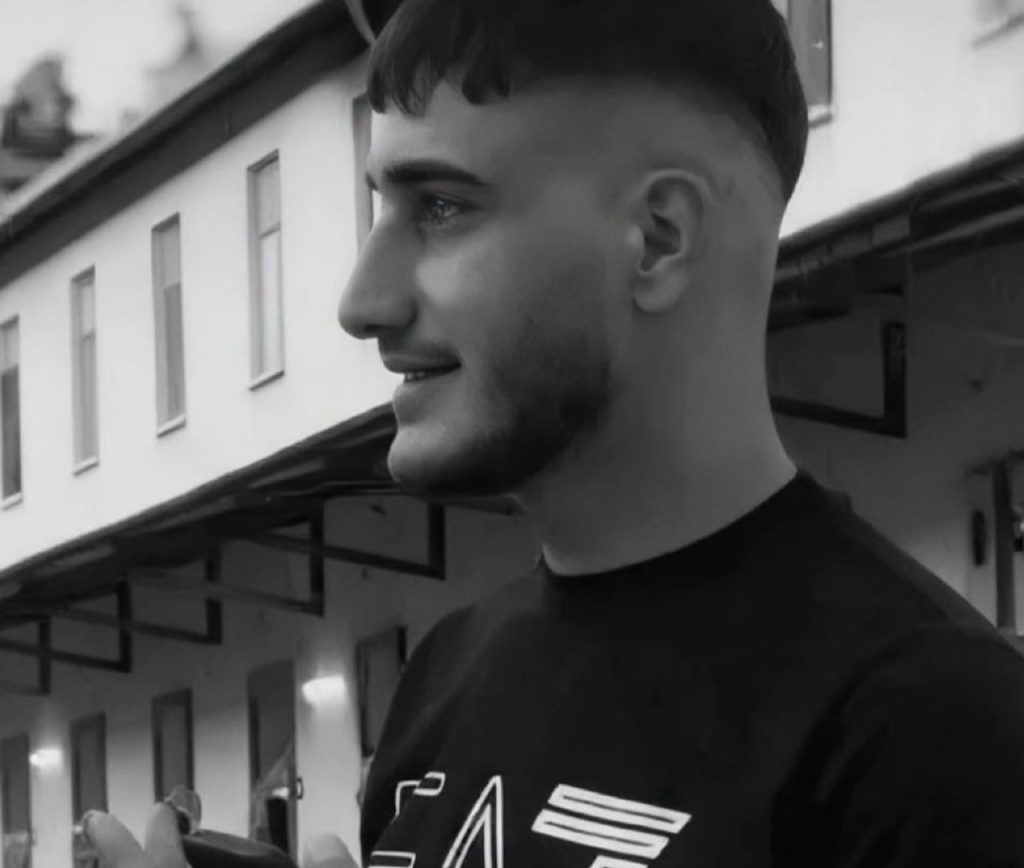 izmirde restoran sahibi musteriyi vurdu 1 olu c40a55adb154 |