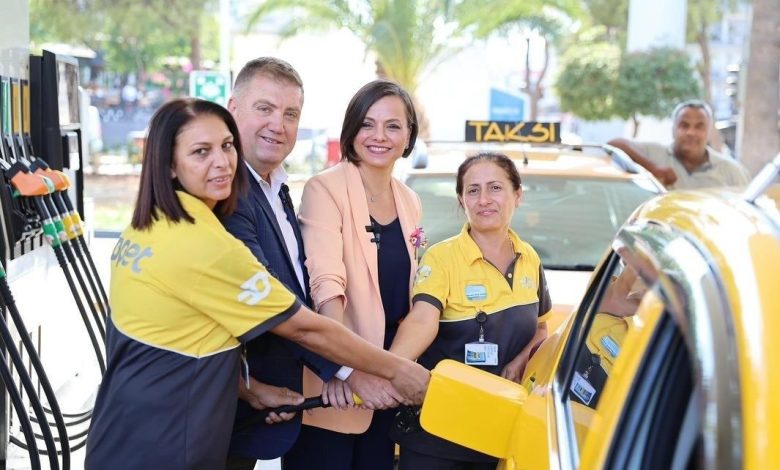 İzmir’de, taksici esnafına akaryakıtta indirim desteği 1 izmirde taksici esnafina akaryakitta indirim destegi eef83f196756 |