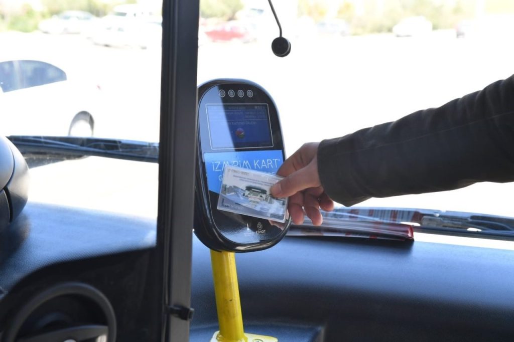 izmirde ulasim ucretlerine zam 4aea84e8478d |