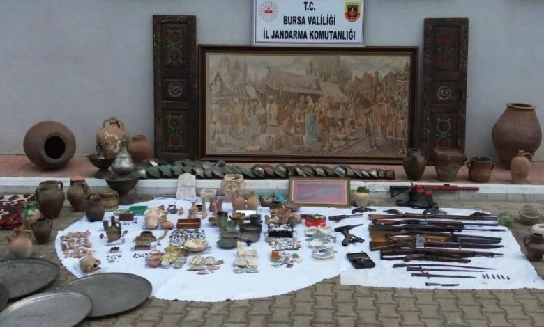 iznikte jandarma 45 milyon dolar degerinde tablo ele gecirdi 5cf58b5a32f1 |