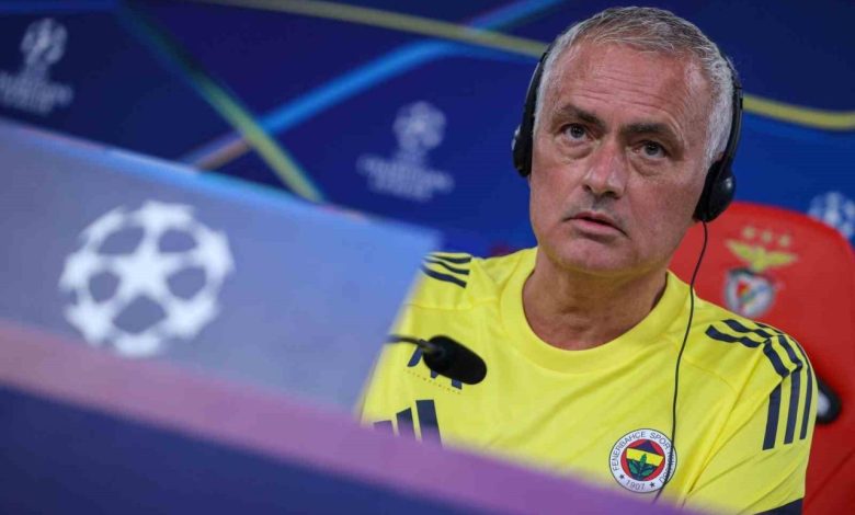 Jose Mourinho: "Yarın tek hedefimiz var, o da kazanmak" 1 jose mourinho yarin tek hedefimiz var o da kazanmak c1f1ace68b4f |