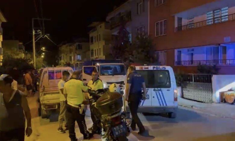 kamyonetle gezerken polise yakalanan cocuk polis arabasina carpti 24f0b07eb2c4 |