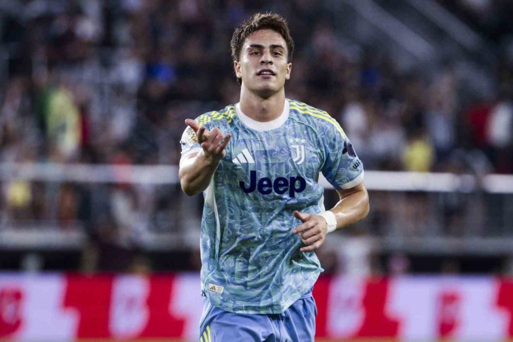 kenan yildiz ballon dor kopa trophy odulune aday gosterildi 6c639af33b6d |