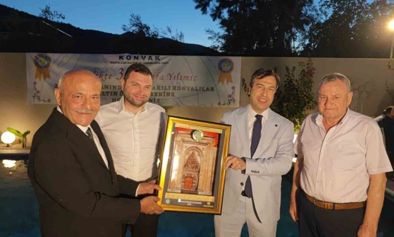 KONVAK’tan, alanında en başarılı üyelerine ödül 1 konvaktan alaninda en basarili uyelerine odul 9854ed1aee8d |