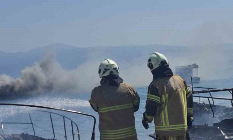 Marinada yanan 5 tekne kullanılamaz hale geldi 1 marinada yanan 5 tekne kullanilamaz hale geldi 160060e779ef |