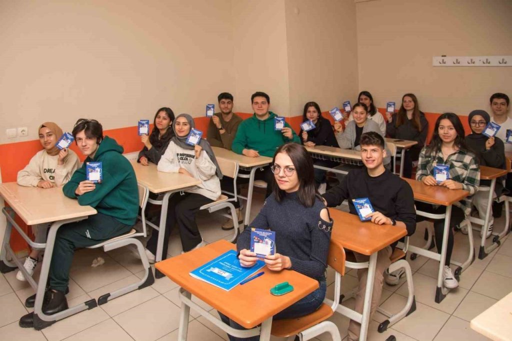 menemen belediyesinden mezunlara ucretsiz yks kursu 529b1750e744 |