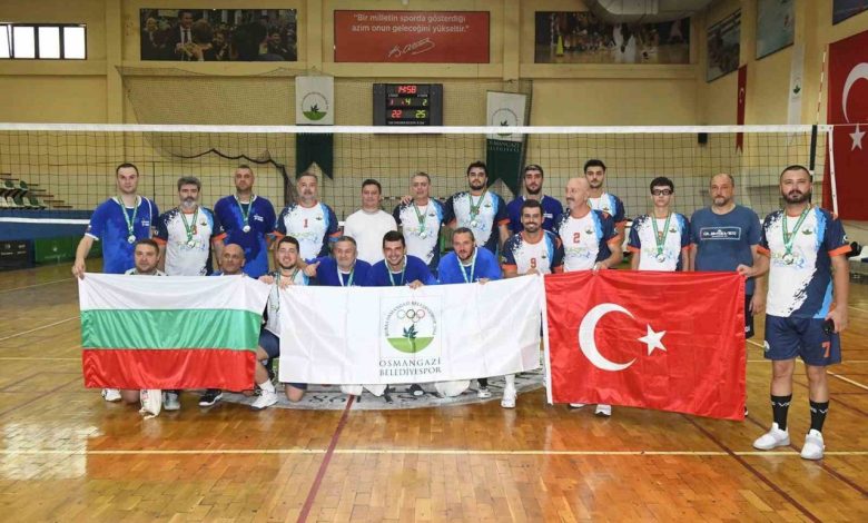 osmangazi ve varnadan voleybol dostlugu 7d7127fe636d |