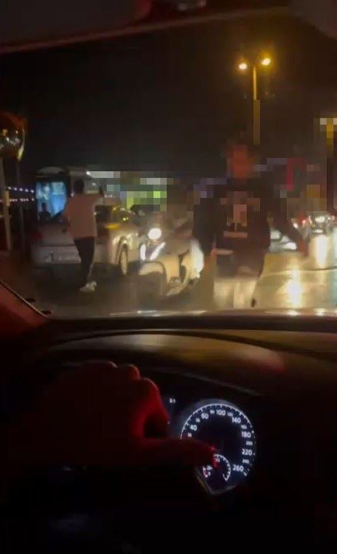 sariyerde onunu kestikleri surucuyu tehdit eden 2 cocuk gozaltina alindi c554de6983f3 |