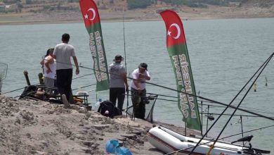 sindirgida balikcilar baraj golunde kiyasiya yaristi 7eff72cd2611 |