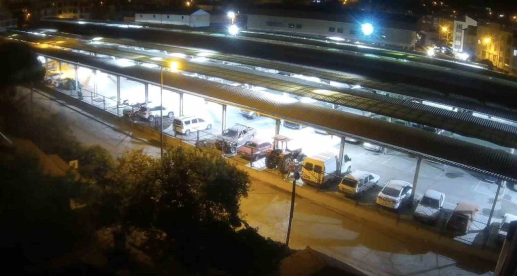 sindirgida meydana gelen 48 buyuklugundeki deprem kamerada c90e4ae2aabd |