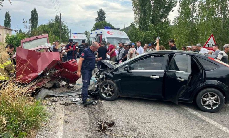 Sındırgı’da trafik kazası: 4 yaralı 1 sindirgida trafik kazasi 4 yarali 29e421b145b9 |