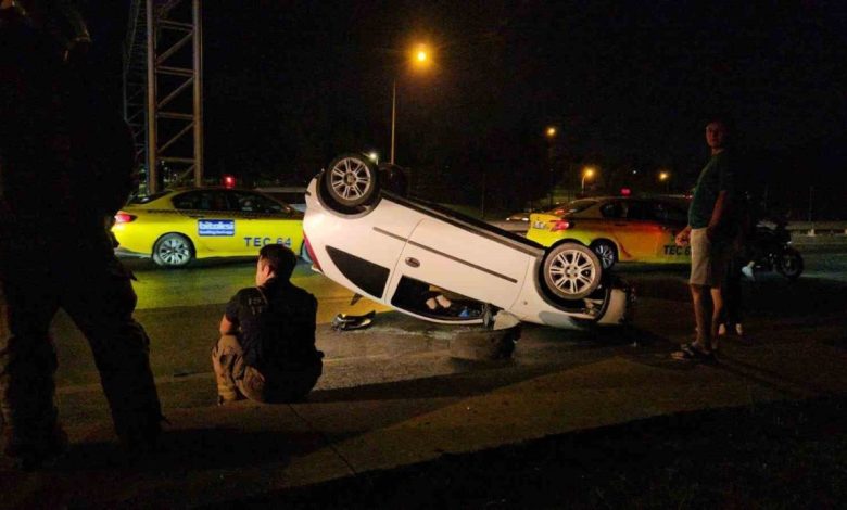 sislide bir arac kaldirima carparak takla atti d1dd8f57e270 |