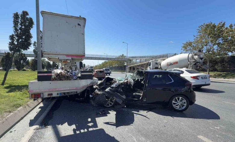 sultangazide otomobil yol kenarinda duran vince carpti 2 yarali ff99e5a2d27f |