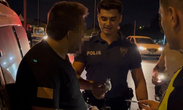 Şüpheliyi yakalayan polis: "Polis salaktı zaten bunu görmeyecekti" 1 supheliyi yakalayan polis polis salakti zaten bunu gormeyecekti 401342c69fe1 |