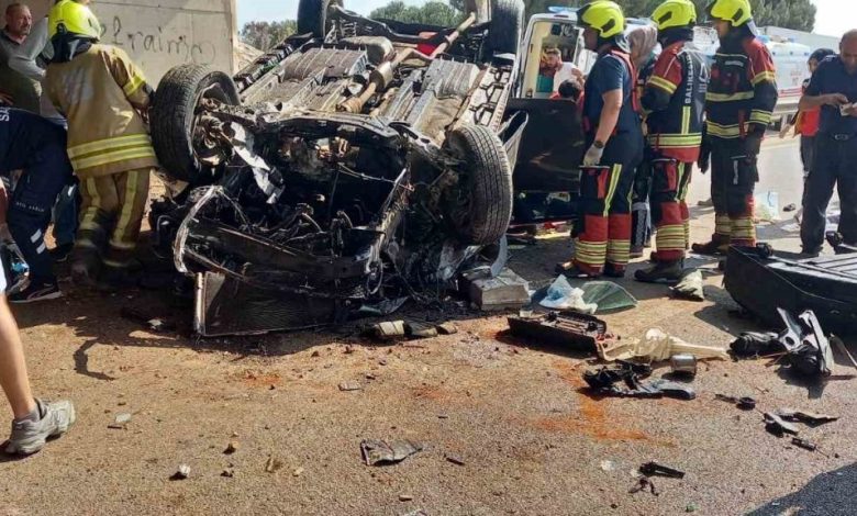 Takla atan otomobilde sıkışan 2 kişiyi itfaiye kurtardı 1 takla atan otomobilde sikisan 2 kisiyi itfaiye kurtardi e37d077cd87a |