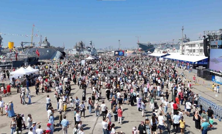 TEKNOFEST’te 30 Ağustos yoğunluğu havadan görüntülendi 1 teknofestte 30 agustos yogunlugu havadan goruntulendi 6a6259763a17 |