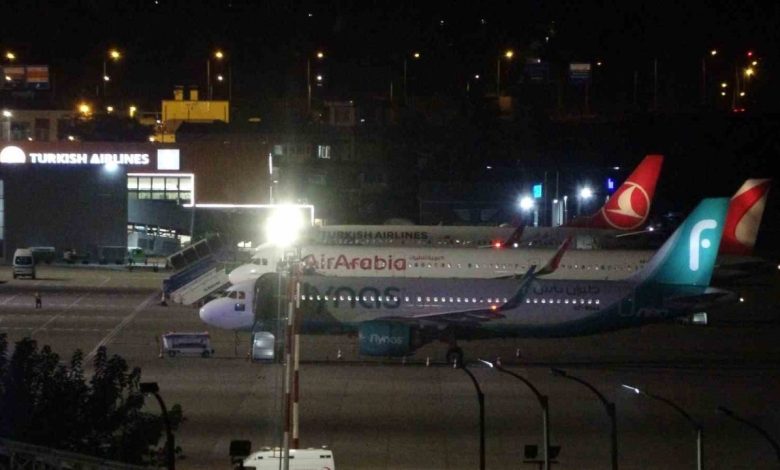 trabzon cidde seferi yapan ucak kalkistan 8 dakika sonra acil inis yapti 23283ca925f8 |