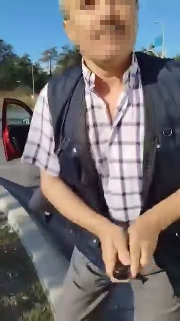 trafikte tartisma bicakli tehdide donustu 9625308df848 |