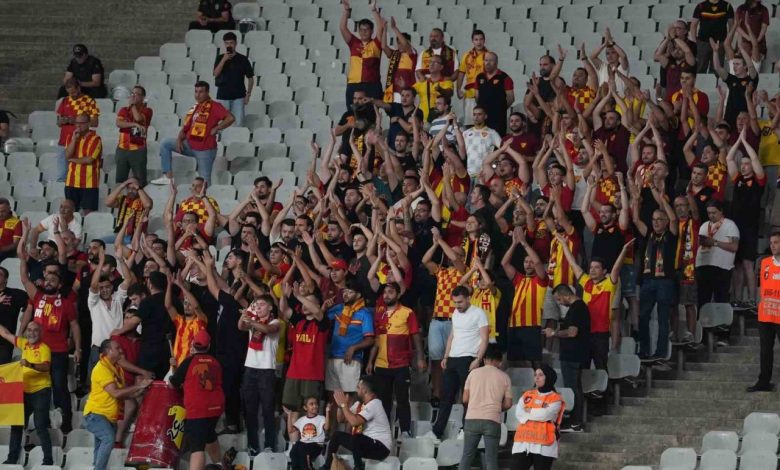 Trendyol Süper Lig: Fatih Karagümrük: 0 - Göztepe: 1 (İlk yarı) 1 trendyol super lig fatih karagumruk 0 goztepe 1 ilk yari 74d2d6ac8705 |