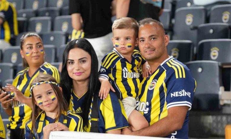 trendyol super lig fenerbahce 1 kocaelispor 0 mac devam ediyor d0bdaf08be85 |