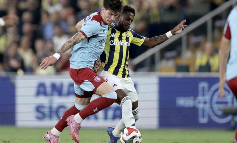 UEFA Şampiyonlar Ligi: Fenerbahçe: 0 - Feyenoord: 0 (Maç devam ediyor) 1 uefa sampiyonlar ligi fenerbahce 0 feyenoord 0 mac devam ediyor 615cdce7f307 |