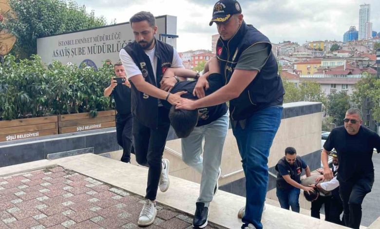 umraniyede bogazi satirla kesilerek oldurulen kadinin son goruntuleri ortaya cikti 283f8c5a579a |