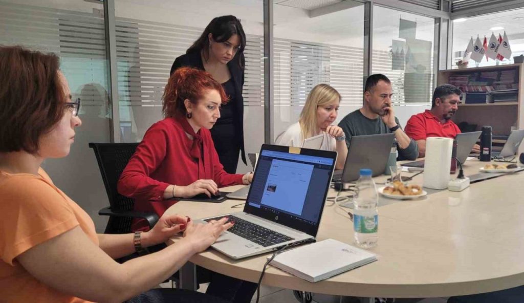 yasar universitesinden yapay zeka destekli ders tasarimi a04927644d71 |