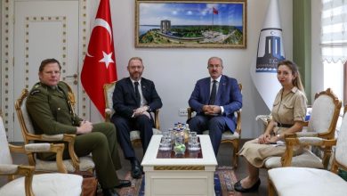 yeni zelanda buyukelcisi lewistan vali toramana ziyaret ae68afc8f020 |