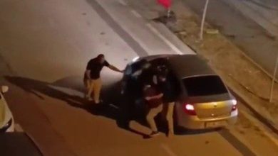yolunu kestikleri surucuyu aracta darp ettiler 90cd033530c5 |