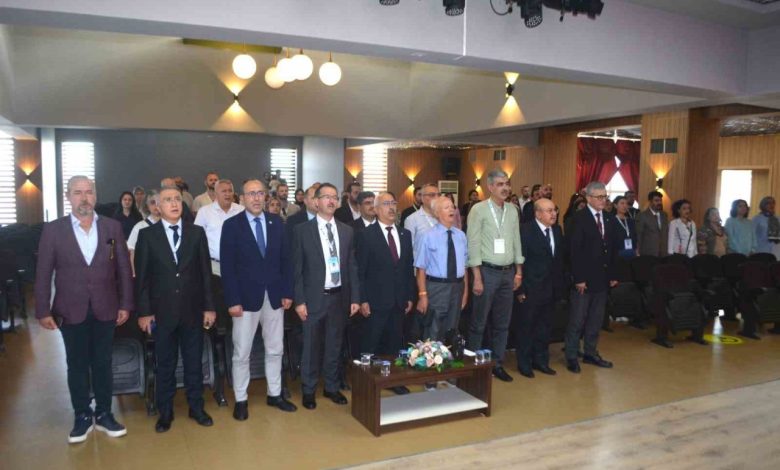 13 ulusal 4 uluslararasi veteriner anatomi kongresi ayvalikta basladi a53dbab47261 |