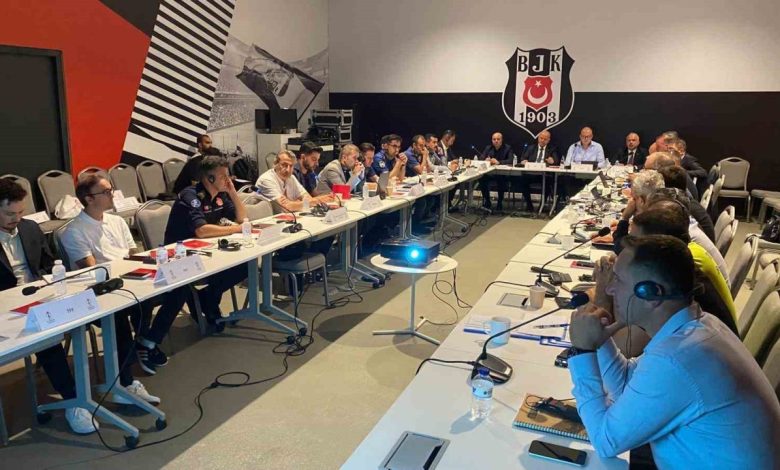 2026 UEFA Avrupa Ligi Finali güvenlik toplantısı yapıldı 1 2026 uefa avrupa ligi finali guvenlik toplantisi yapildi b392edcfe758 |