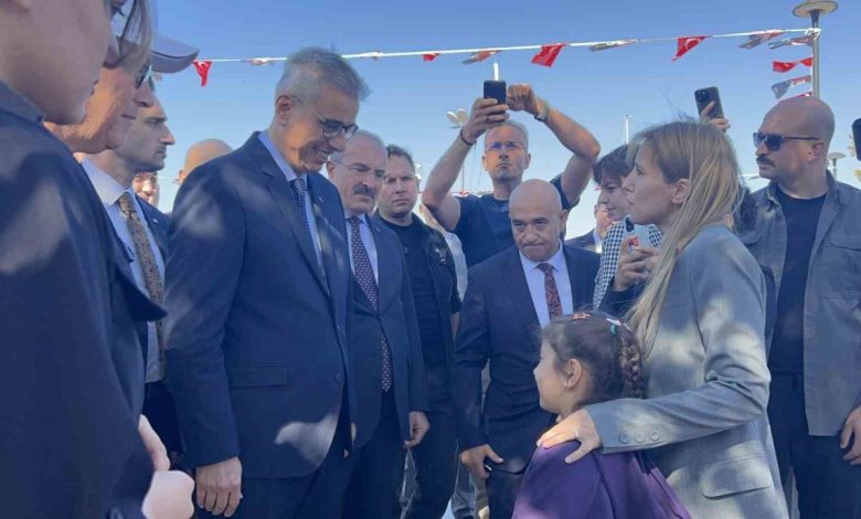 7 yasindaki yagmur hem baba hem de dayisina sigarayi biraktirdi 6d83816d05db |