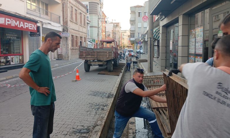Burhabiye'de menfez ve mazgal temizlikleri başladı 1 WhatsApp Gorsel 2025 09 27 saat 12.31.58 5e09928f |