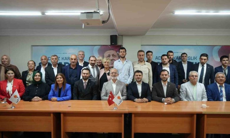 AK Parti Grup Başkanvekili Bahadır Nahit Yenişehirlioğlu: "AK Parti, milletin kurduğu bir partidir" 1 ak parti grup baskanvekili bahadir nahit yenisehirlioglu ak parti milletin kurdugu bir partidir 267d00b575d9 |
