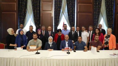 ak parti kadin kollari baskani ercan gazilerle bir araya geldi 9225e093aed3 |