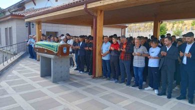 akrani tarafindan bicakla oldurulen cocuk son yolcuguna ugurlandi 6d111f2f0228 |