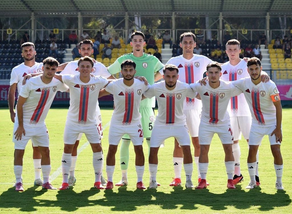 altinordu galibiyetle tanisamadi 32cfd7d09ee5 |