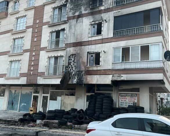 ankarada bir dukkanin kundaklanma ani kameralara yansidi 4f9fed89b725 |