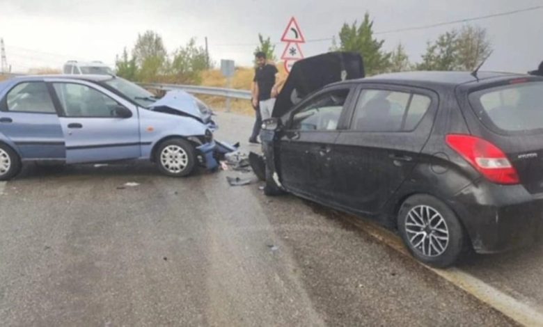 ankarada iki otomobil kafa kafaya carpisti 6 yarali f00cca865cbd |