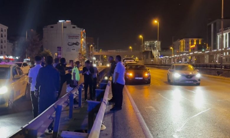 avcilarda alkollu surucu zincirleme kaya yol acti vatandaslar surucunun uzerine yurudu ce19bfd4ce37 |